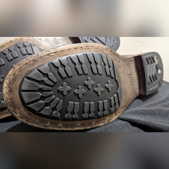 Frye Boots Tyler Lace Up - Picture 5 of 9